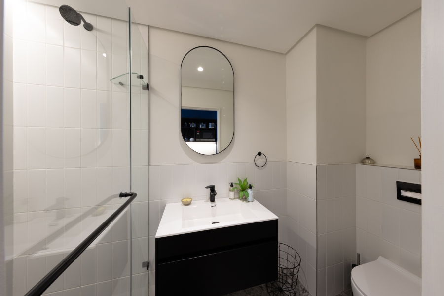1 Bedroom Property for Sale in Fresnaye Western Cape